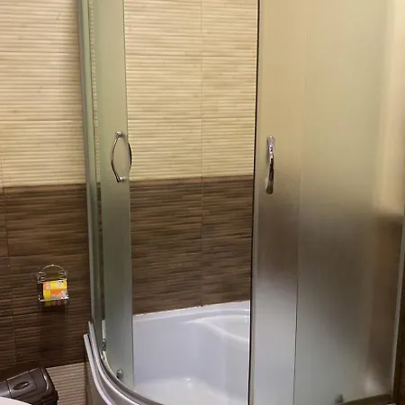 верховина Hotel *